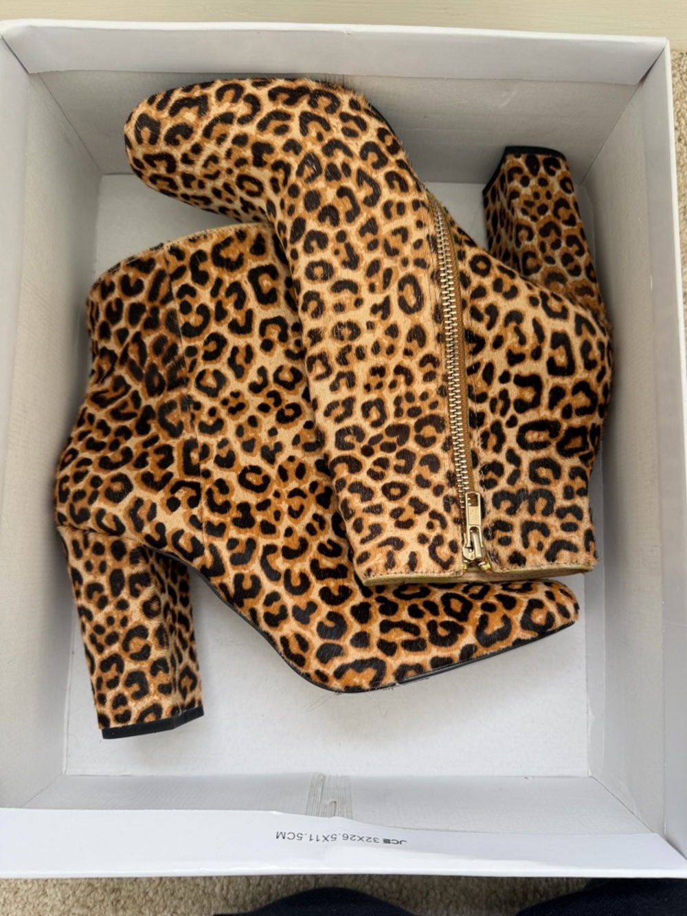 Steve Madden Pixie-L Leopard Calf Hair Ankle Boots Size 8 Block Heel